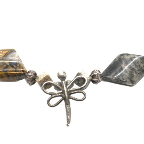 Stone Dragonfly Necklace - Picture 3 of 6